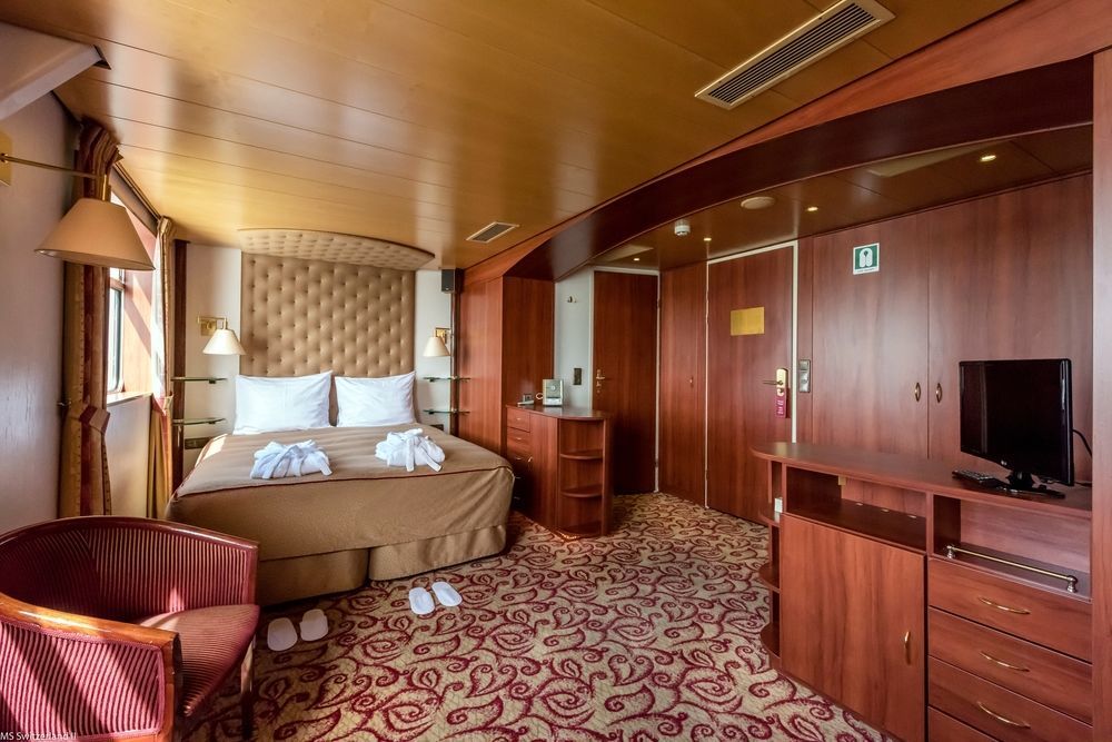 Knm Ms Switzerland I - Dusseldorf Otel Dış mekan fotoğraf